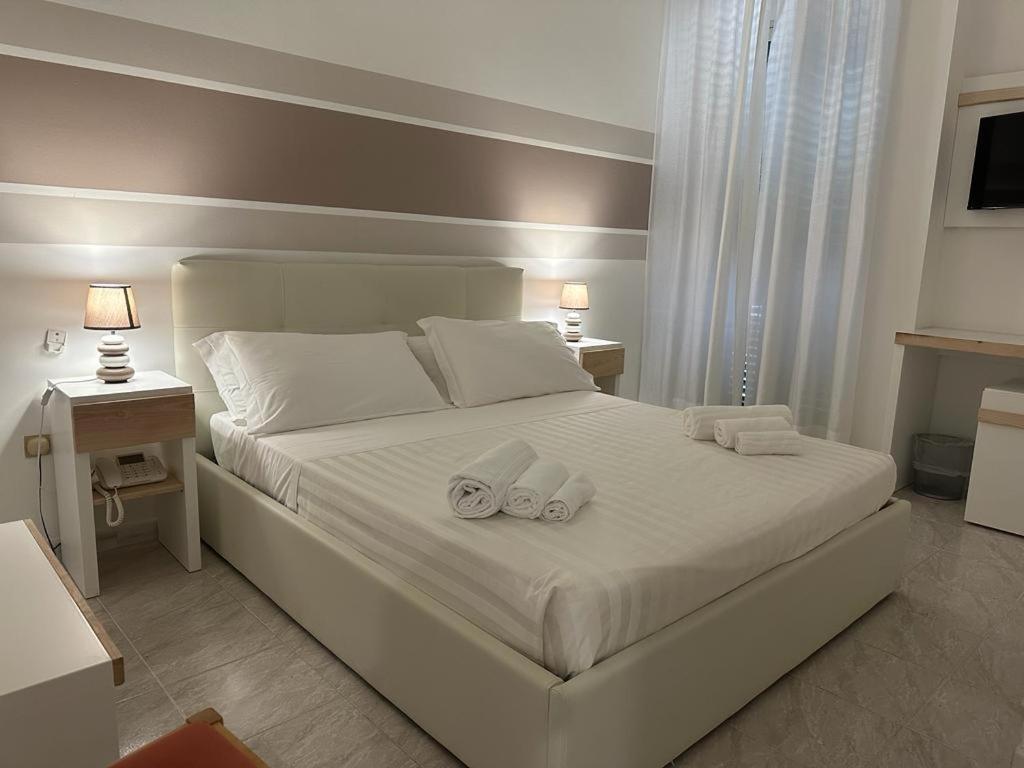 Porto Cesareo Hotel Exterior photo