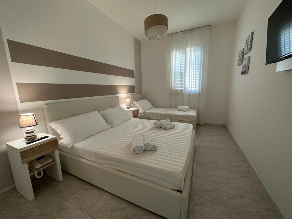 Porto Cesareo Hotel Exterior photo